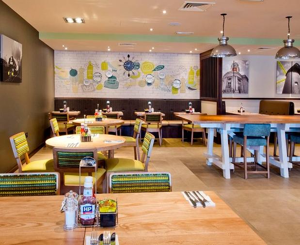 Premier Inn London Kensington Экстерьер фото